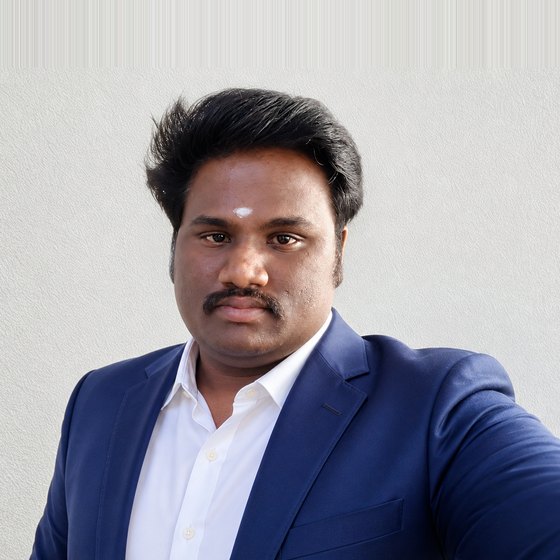 Mr Karthik K